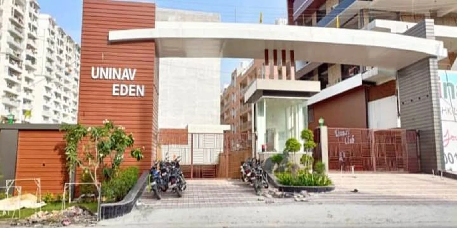 Uninav Residena aerocity by Uninav Developers